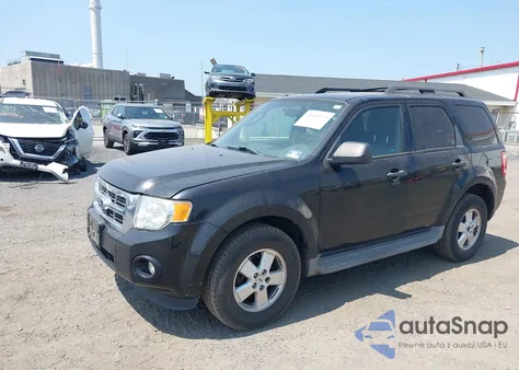 2011 Ford Escape Xlt из США, поврежденный, VIN 1FMCU9DG1BKA11766